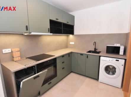 Pronájem bytu, 2+1, 43 m²