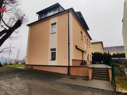 Pronájem bytu, 1+kk, 40 m²