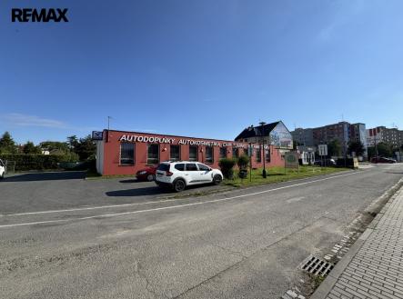 Prodej obchodní prostor, 515 m²