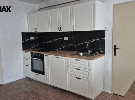 Pronájem domu/vily, 80 m²
