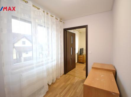 Pronájem bytu, 2+kk, 42 m²