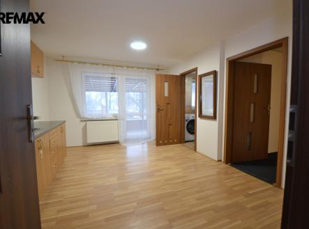 Pronájem bytu, 2+kk, 42 m²