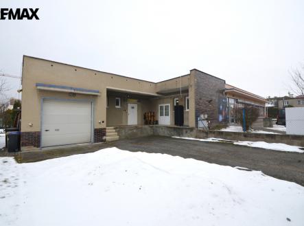 Pronájem obchodní prostor, 75 m²