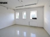Pronájem obchodní prostory, 75 m²