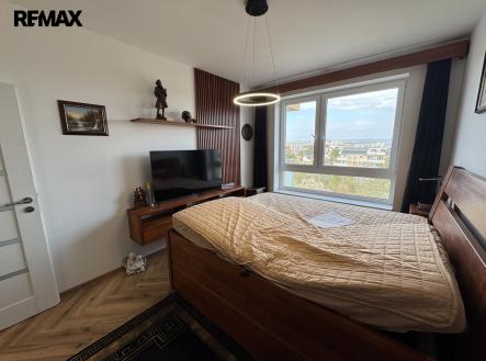 Pronájem bytu, 2+kk, 55 m²