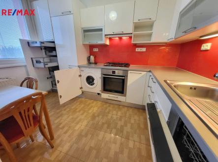 Pronájem bytu, 2+1, 45 m²