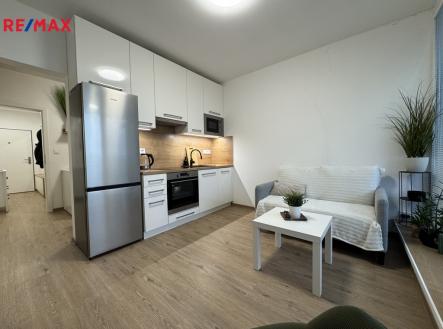 Pronájem bytu, 1+kk, 31 m²