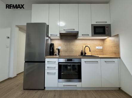 Pronájem bytu, 1+kk, 31 m²