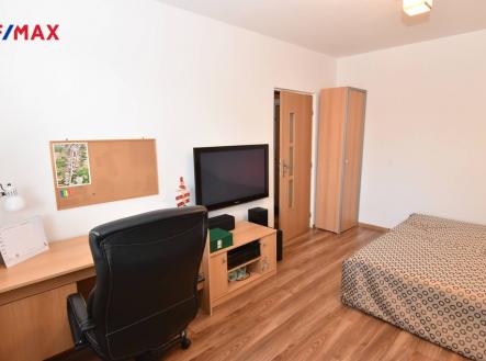 Pronájem bytu, 1+1, 35 m²