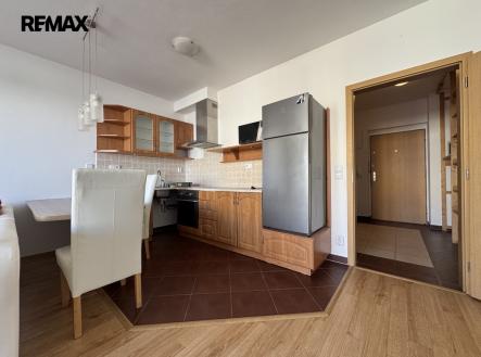 Pronájem bytu, 1+kk, 45 m²