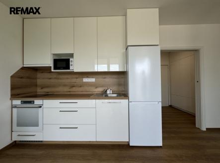 Pronájem bytu, 1+kk, 27 m²