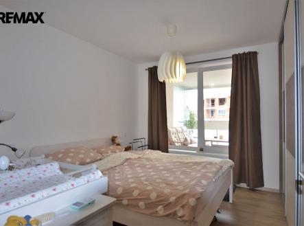 Pronájem bytu, 2+kk, 72 m²
