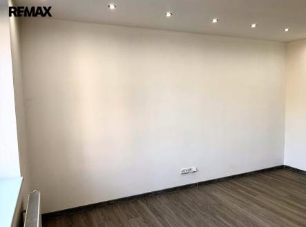 Pronájem bytu, 2+1, 70 m²