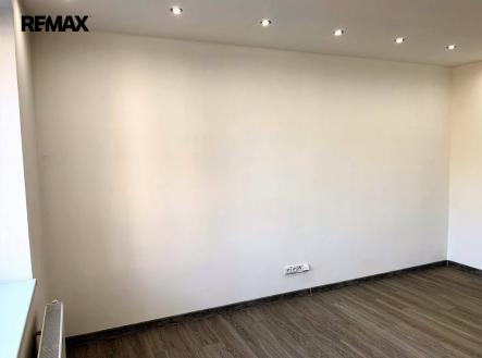 Pronájem bytu, 2+1, 70 m²