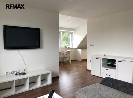 Pronájem bytu, 2+kk, 67 m²