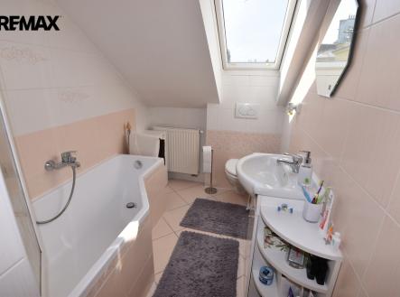 Pronájem bytu, 2+kk, 51 m²