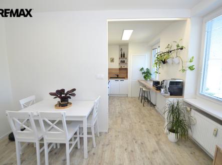 Pronájem bytu, 3+kk, 63 m²
