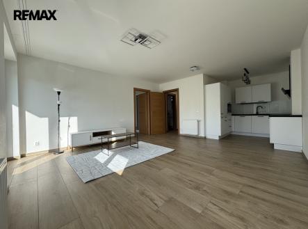 Pronájem bytu, 2+kk, 64 m²