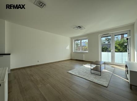 Pronájem bytu, 2+kk, 64 m²