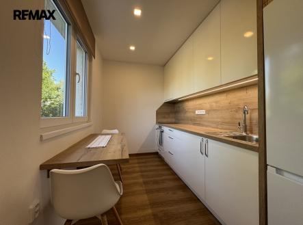 Pronájem bytu, 1+1, 41 m²