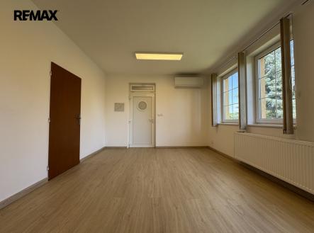 Pronájem kanceláře, 25 m²