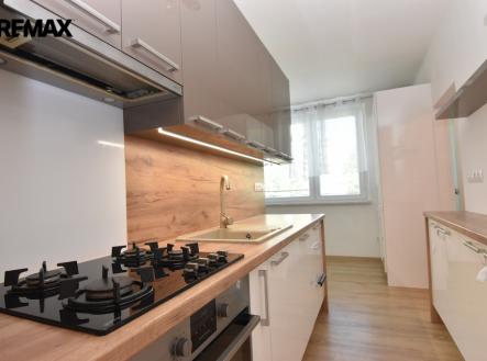 Pronájem bytu, 3+1, 72 m²
