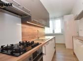 Pronájem bytu, 3+1, 72 m²