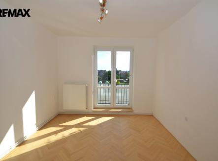 Pronájem bytu, 3+1, 69 m²