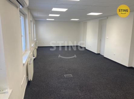 Pronájem kanceláře, 47 m²