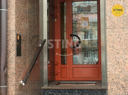 Pronájem kanceláře, 120 m²