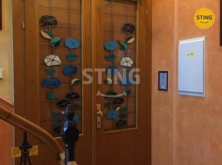 Pronájem kanceláře, 120 m²