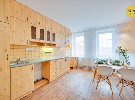 Pronájem bytu, 3+kk, 72 m²