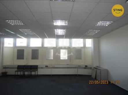 Pronájem obchodní prostor, 112 m²