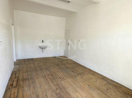 Pronájem kanceláře, 55 m²