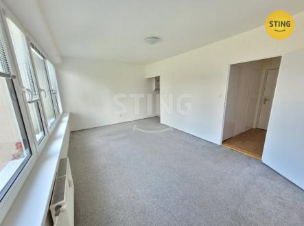 Pronájem bytu, 1+kk, 32 m²