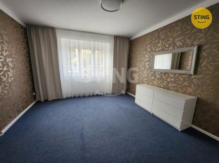 Pronájem bytu, 2+kk, 37 m²