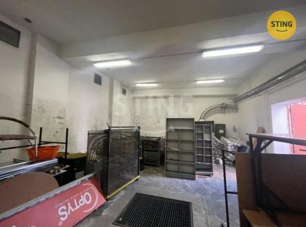 Pronájem skladovací prostor, 80 m²