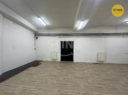Pronájem skladovací prostor, 80 m²