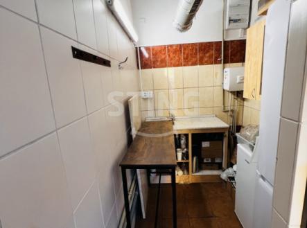 Pronájem obchodní prostor, 8 m²