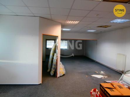 Pronájem kanceláře, 191 m²