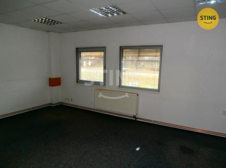 Pronájem kanceláře, 191 m²