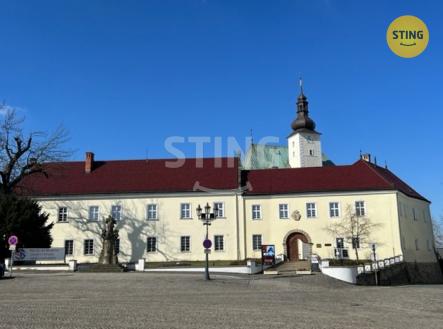 Pronájem - kanceláře, 60 m²