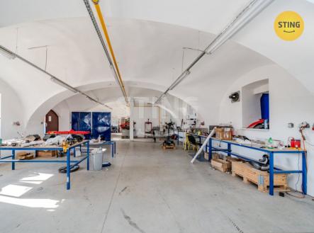Prodej komerčního objektu, výroba, 2 880 m²