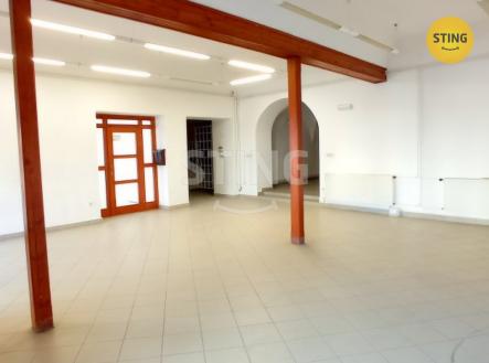 Pronájem - obchodní prostor, 50 m²