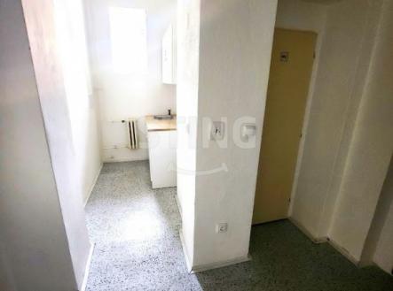 Pronájem - kanceláře, 73 m²