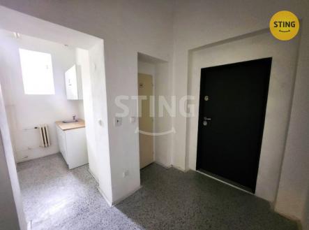 Pronájem - kanceláře, 73 m²