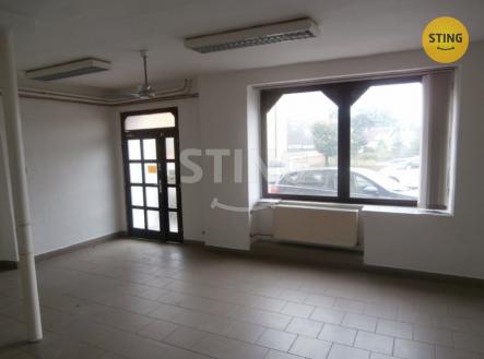 Pronájem obchodní prostor, 65 m²