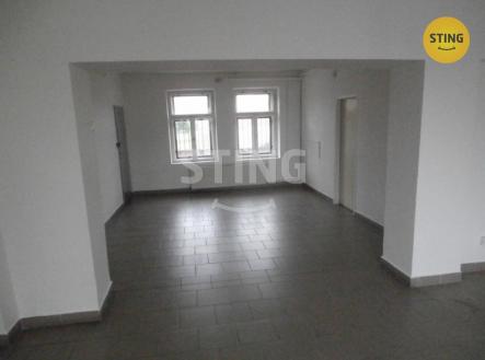 Pronájem obchodní prostor, 65 m²