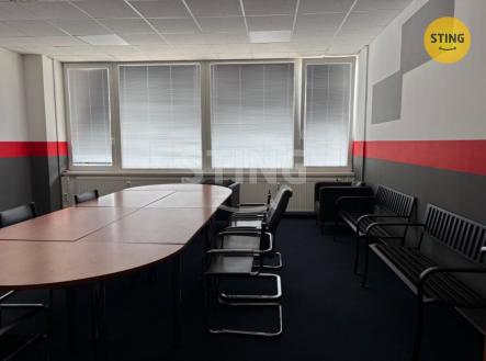 Pronájem - kanceláře, 60 m²