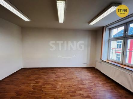 Pronájem kanceláře, 67 m²